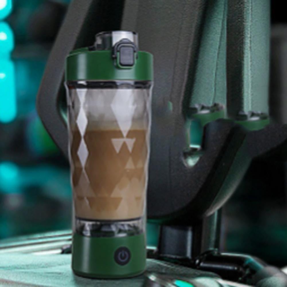 Mescola i tuoi pasti ovunque con questo shaker elettrico ricaricabile tramite USB, leggero ed efficiente per miscelare le proteine (verde)