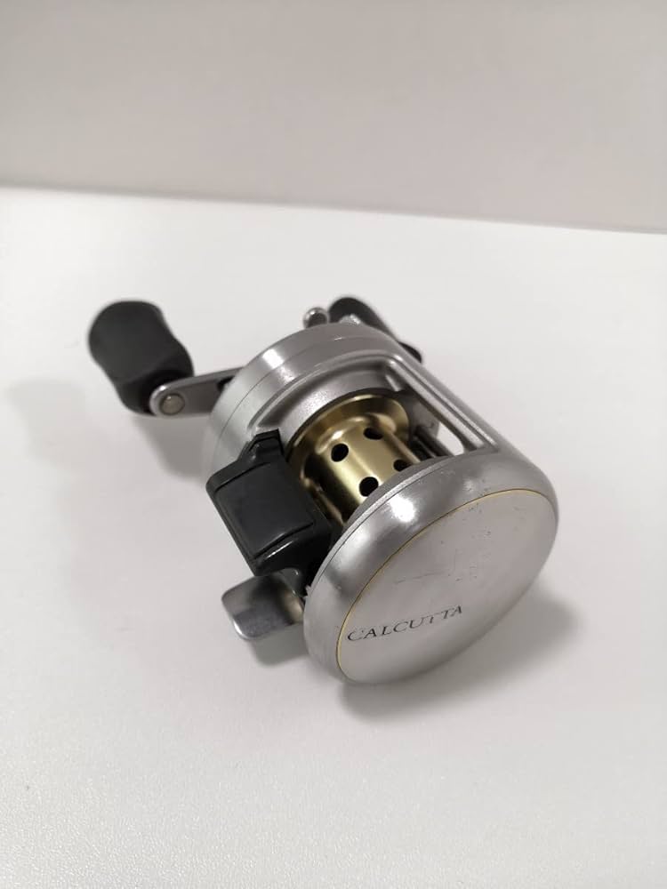 シマノ（SHIMANO） 05カルカッタ51 Amazon.co.jp: シマノ 05 カルカッタ 51 y4001 : おもちゃ