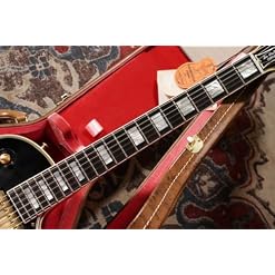 Gibson 1957 LP Custom 3PU Bigsby Ebony Light Aged #73840 – Guitare Électrique Personnalisée - Les Beatles, Paul McCartney, John Lennon, RIngo Starr, George Harrison Gibson 1957 LP Custom 3PU Bigsby Ebony Light Aged #73840 - Guitare Électrique Personnalisée – Image 4