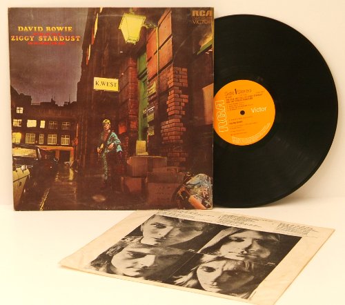 DAVID BOWIE, the rise and fall of Ziggy Stardust and the spiders from Mars. Super rare. Gem Productions on label. No Main Man credit. First UK pressing 1972. Matrix 0864-1E, 0865-1E. RCA Victor.