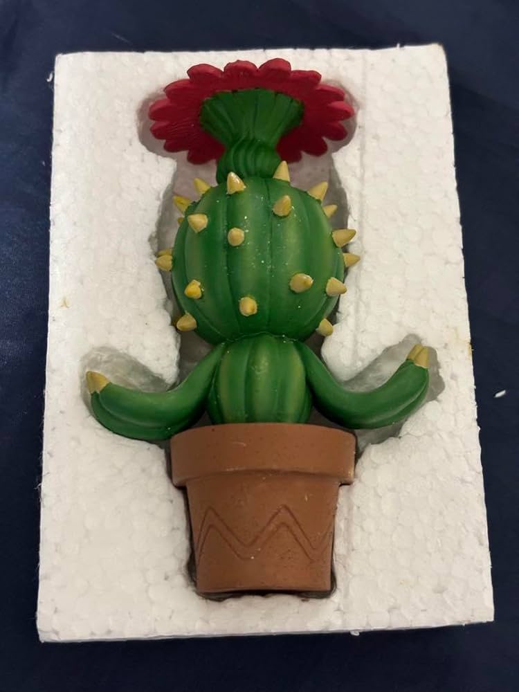 サボテン君　フィギュア Amazon.co.jp: サボテン君 フィギュア : おもちゃ