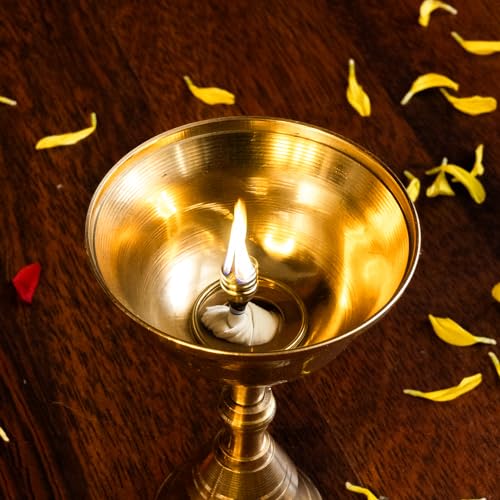 Soporte Deepam de latón puro para Pooja Diya y rituales de aceite 4