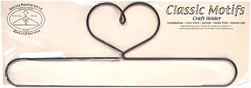 Ackfeld Manufacturing Classic Motifs Heart 16 Inch Split Bottom Craft Holder