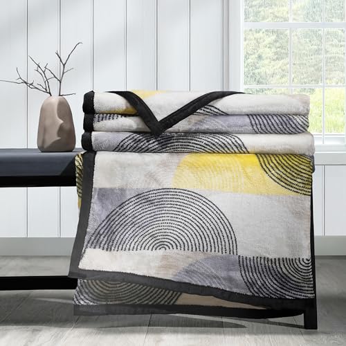 Image of MYTRIDENT Home Essential Flannel Printed Blanket for Winter Single Size (160 cm x 220 cm), 290 GSM, Ethan