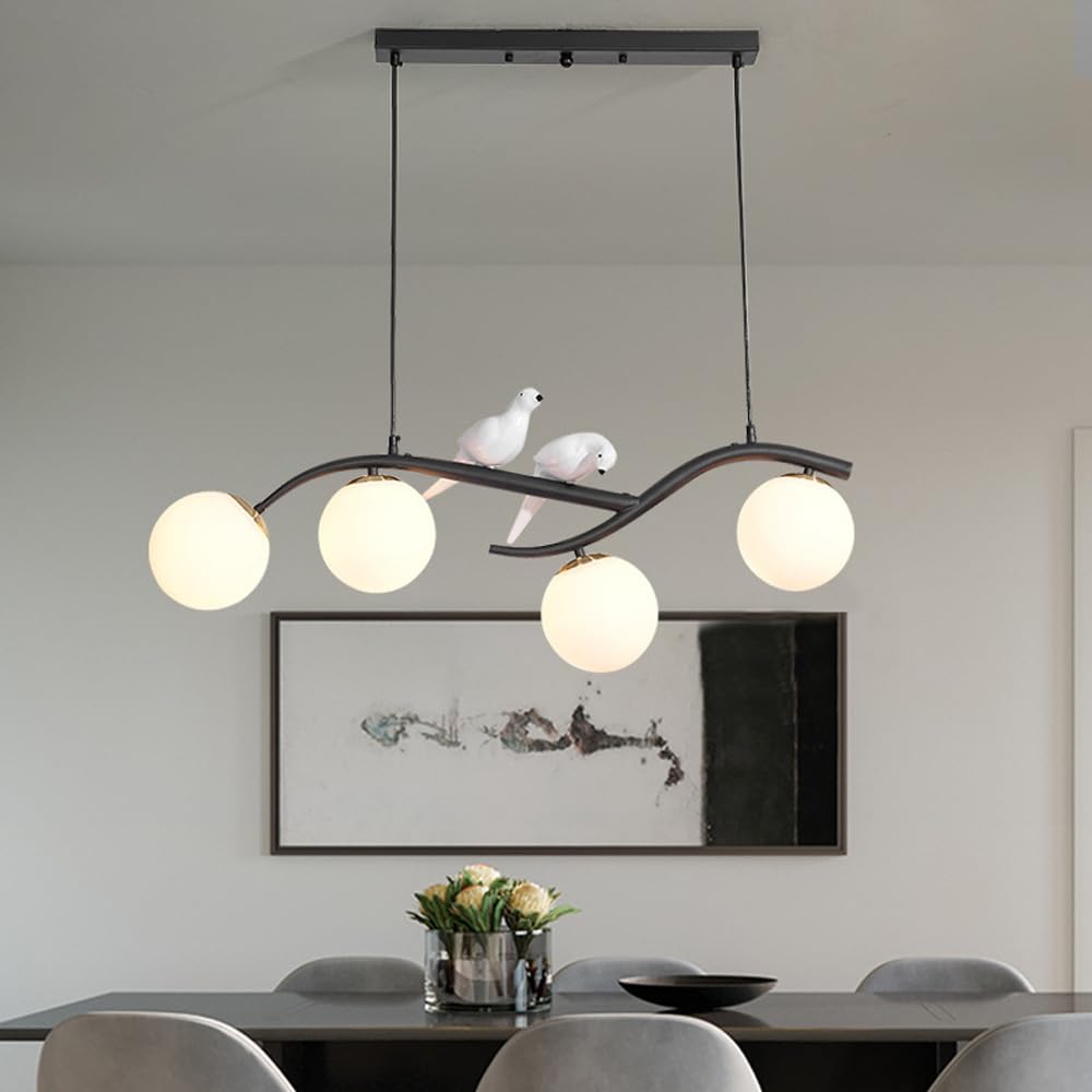Lámpara lineal negra con cristal opalino para iluminar comedores rústicos