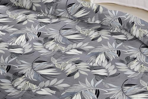 Image of Amazon Brand - Umi Reversible Ultra Soft Single Bed AC Comforter /Blanket /Quilt /Rajai 220 GSM Microfiber Diamond Stitch (90 inch x 60 inch Inches /228cm x 152cm) - Comforter Single Bed | Grey & Black & White