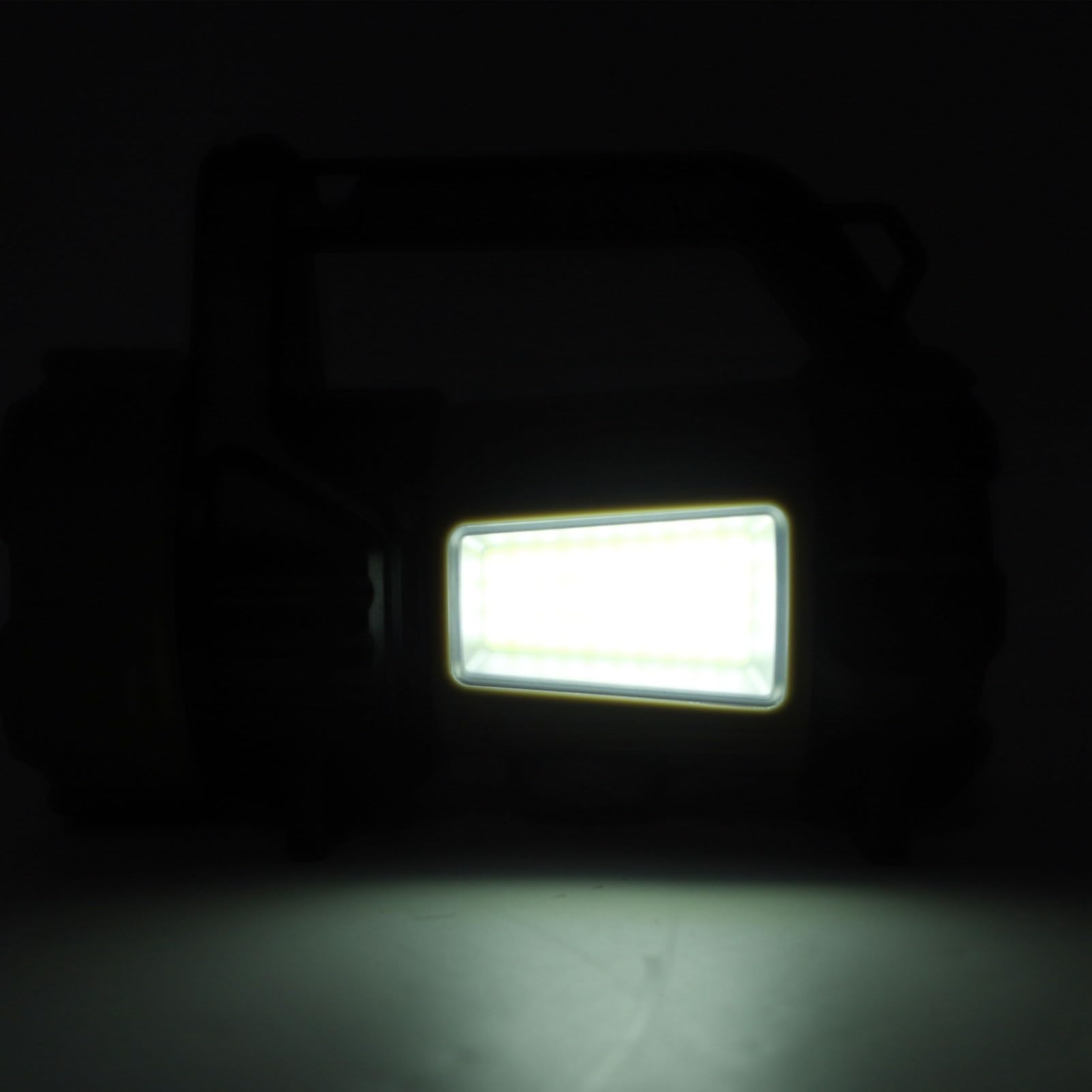 Reflektor doładowywania przenośnej lampy mocne lekkie reflektor 3500LM Latarka na zewnątrz kemping