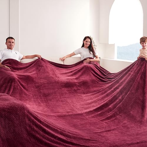 Oversized King Fleece Blanket 120x138 Inches, Seamless Soft Cozy 3D Jacquard Flannel Blanket 10'x11.5' Extra Large for Bed, Sofa, Couch, Travel & Camping, California King Throw, Burgandy Red Leaf