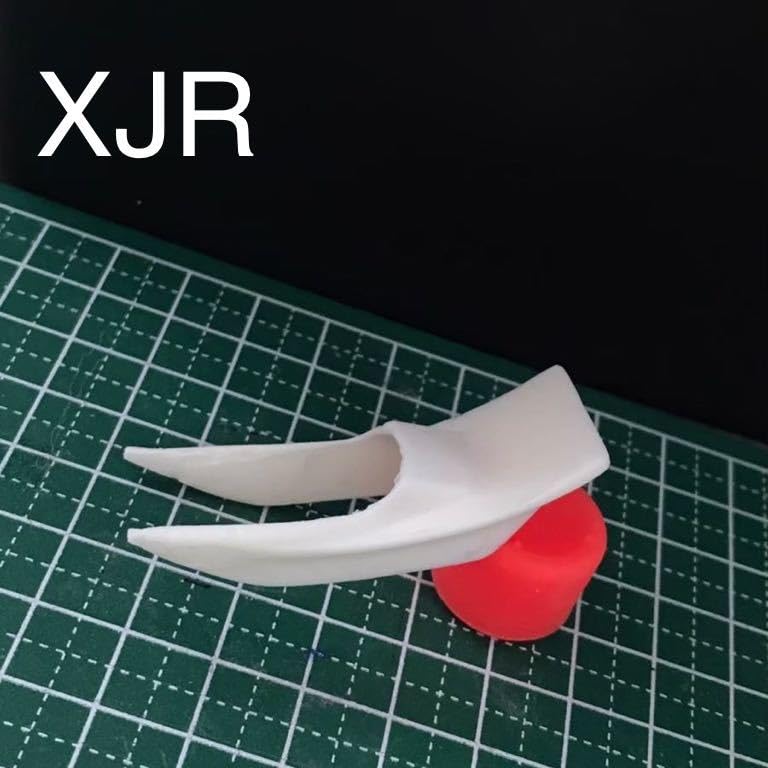 Amazon.co.jp: 1/12 XJR BEETテールカウル : おもちゃ
