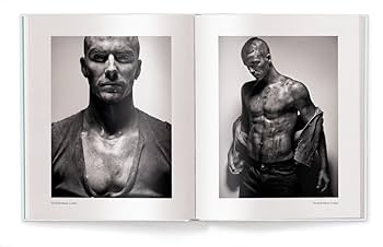 写真とは何か 写真集「What is a Photograph?」Prestel Polaroid Now: The History and Future of Polaroid Photography