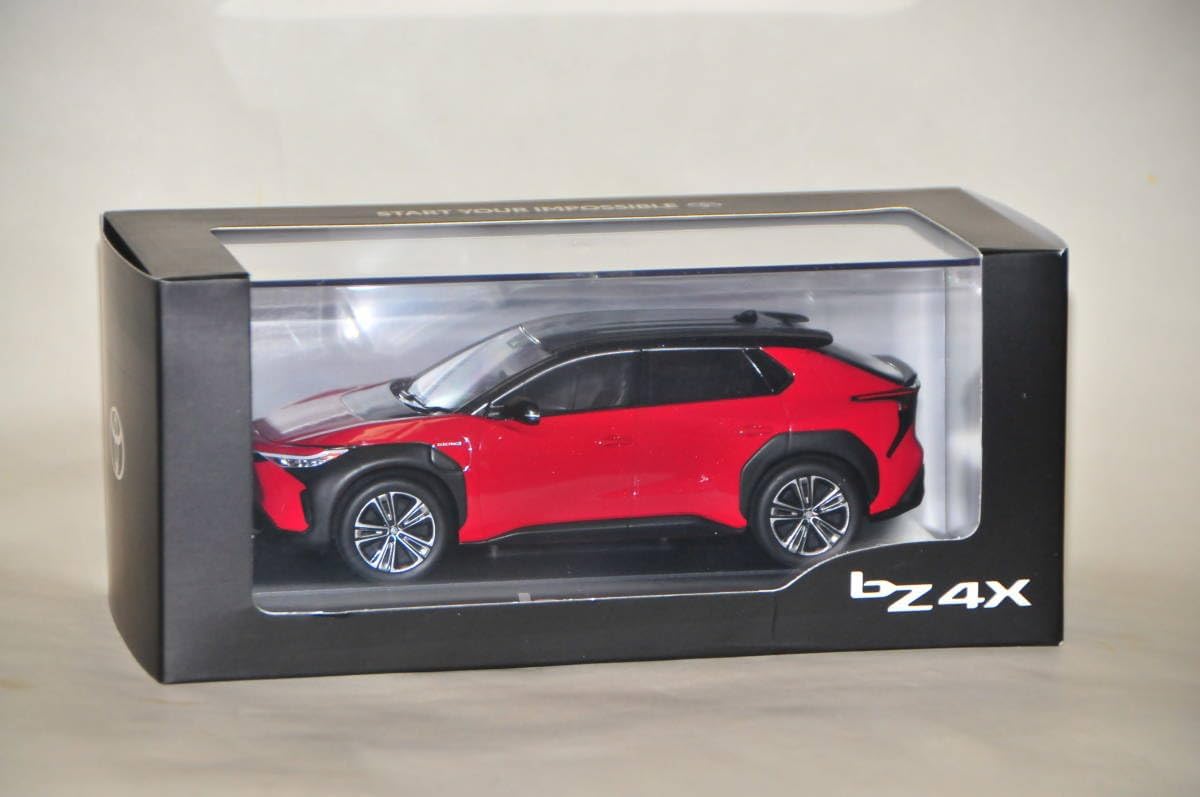 1/30 カラーサンプル ミニカー bZ4X 1/30 新型bZ4X カラーサンプル