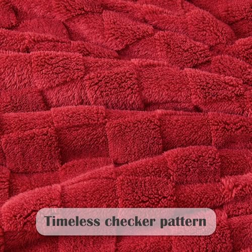 NEWCOSPLAY Super Soft Throw Blanket Red Premium Silky Flannel Fleece 3D Checkered Lightweight Bed Blanket All Season Use (Red Checkered, Throw(50"x70"))