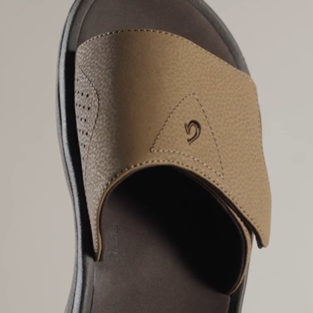 Amazon.com | OluKai Nalu Slide Men display picture 2