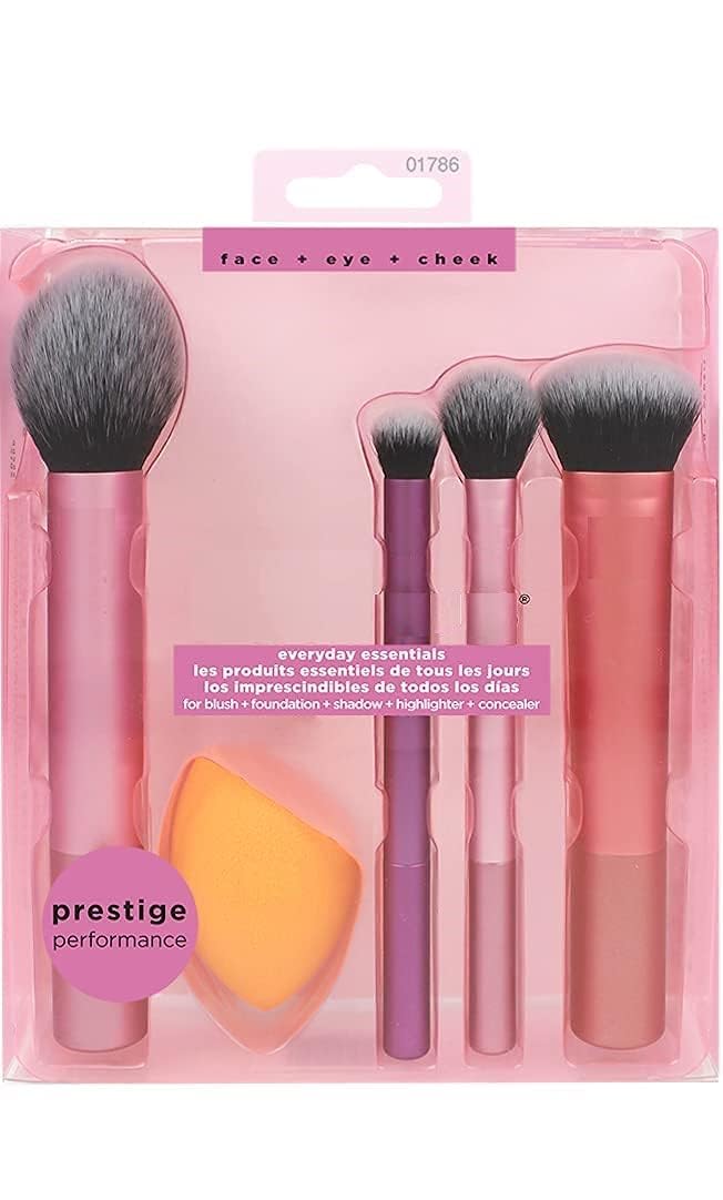 Prosopyare Real Techniques Makeup Brush Set with Travel Sponge Blender for Eyeshadow, Foundation, Blush, and Concealer, Set of 5-picture-23