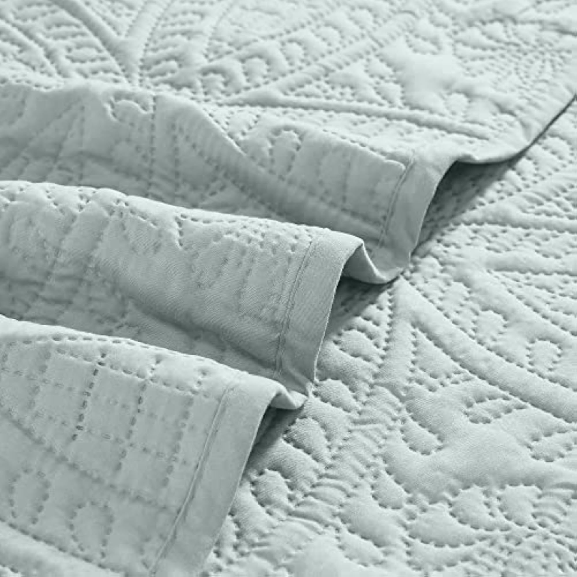 Oversized 2-Piece Spa Mint Quilt Set, Comforter Bedding