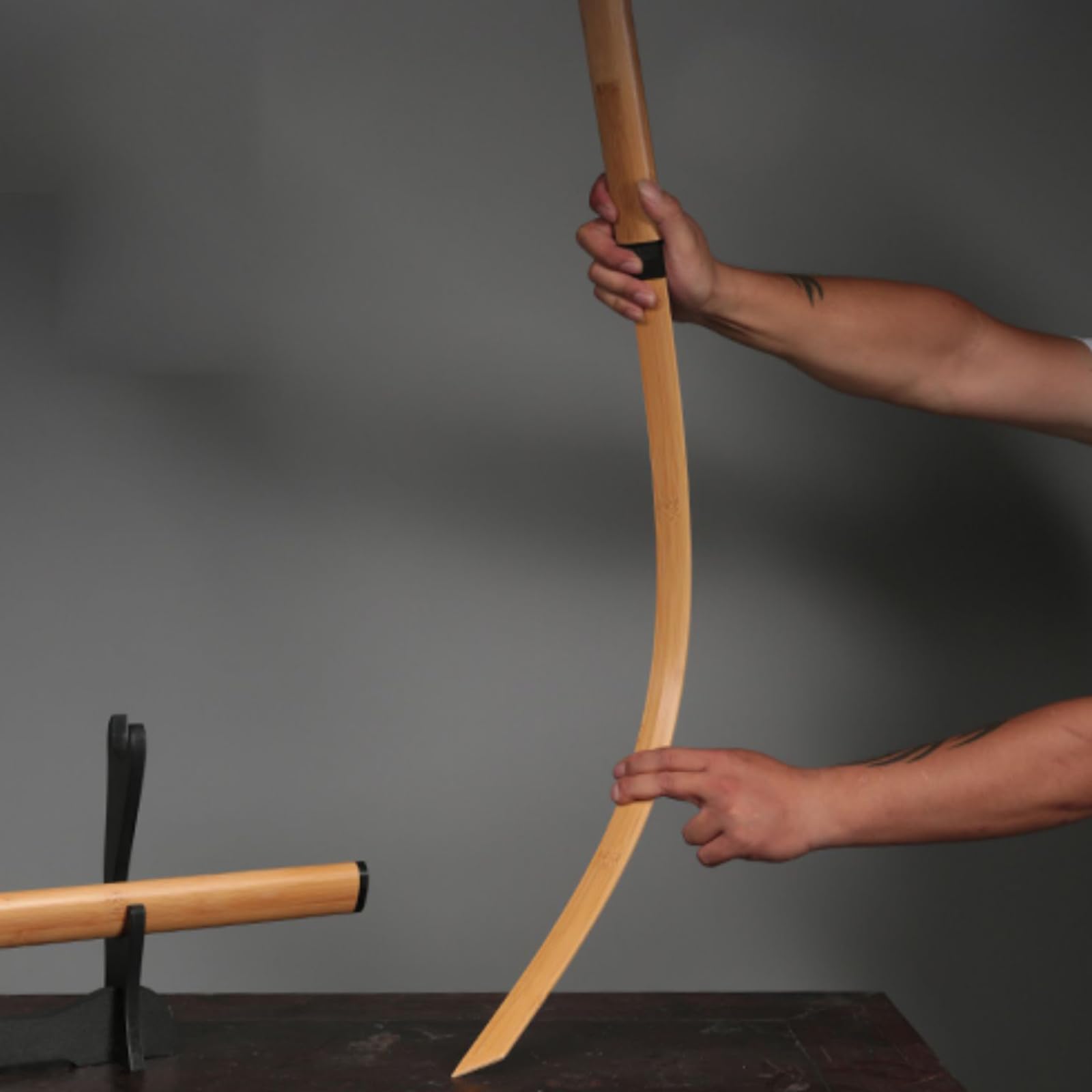 Bokken Fait Main de 100 cm,Katana en Bambou avec Fourreau en Bambou,Sabre Droit de samouraï en Bois pour Cadeau,Exposition,Cosplay,décoration,entraînement.