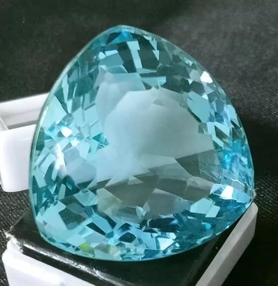 Natural 93.00 Ct Ocean Blue Topaz Certified Trillion Cut Loose Gemstone Collectible Gems Stone For Making Jewelry