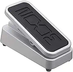 Zoom Pedal de expressão FP-02M, projetado para ser usado com todos os processadores Zoom Multi-Effects, incluindo G3n, G3Xn, G5n, B3n e mais