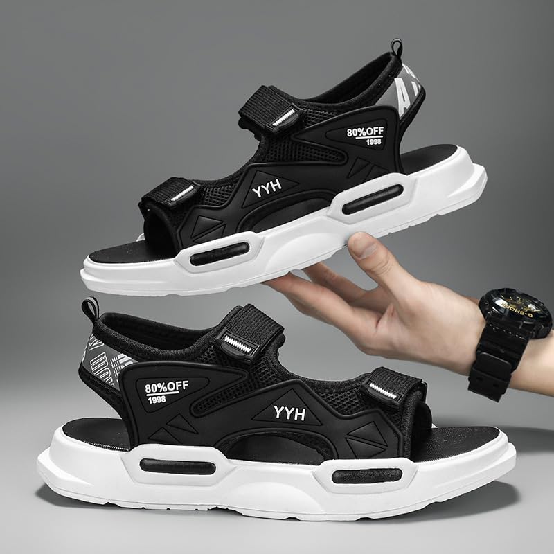 Men's lightweight beach sandals, with anti-slip outsoles, suitable for beach exploration and daily wear.3