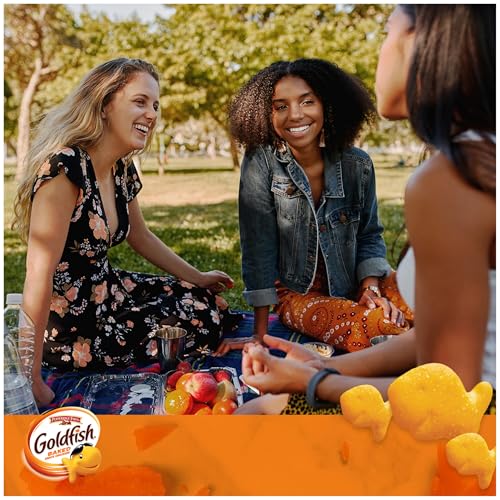 Image of Goldfish Bold Mix Variety Pack Snack Crackers, 1 oz Snack Packs, 30 Ct Box