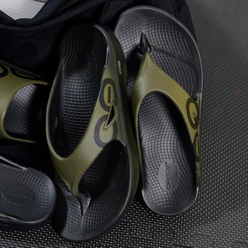 Image of Oofos Unisex Ooriginal Thong Flip-Flop