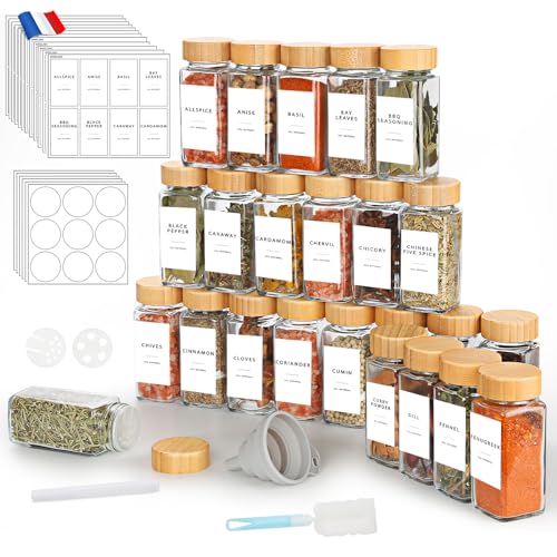 Lannvan Pot à Épices en Verre et Bois - 24 Pièces 120ml Bocaux à Épices Françaises - Boite a Epices Cuisine Rangement - avec Tamis, 246 Étiquettes, Entonnoir