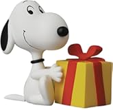Medicom Peanuts&colon; Gift Snoopy Series 15 Ultra Detail Figure