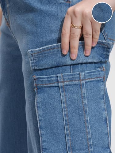 Image of Tokyo Talkies Women Cargo Jeans | Straight fit