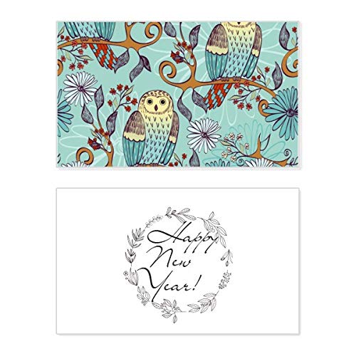 Tarjeta de año nuevo con búho y flores para enviar buenos deseos de forma única