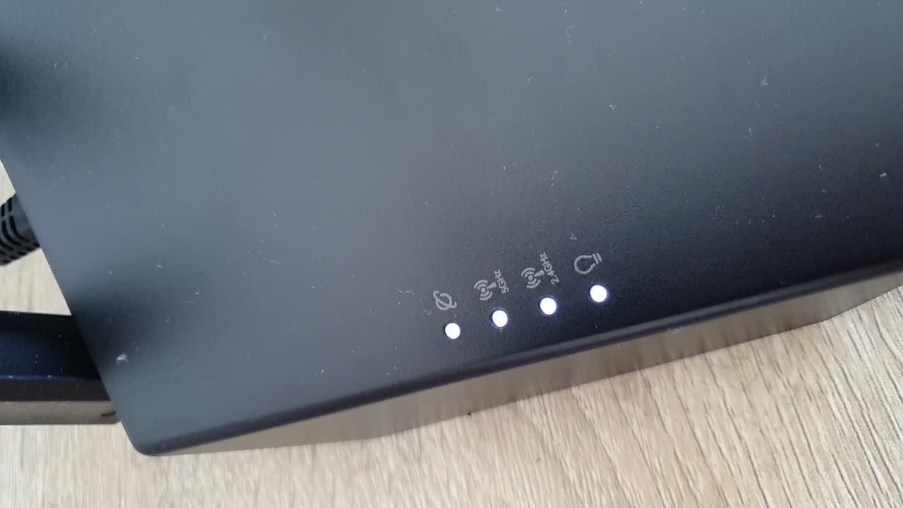 Watch Ruter Watch Best midrange wifi6 router on Amazon Live