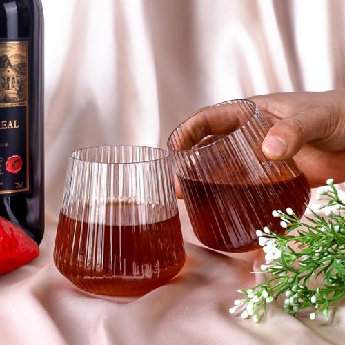 Image of Lueumxc 40 Pack Plastic Ribbed Wine Glasses, 14Oz Origami Disposable Wine Glasses Unbreakable Clear Plastic Cocktail Glasses Recyclable Shatterproof Reusable Wine Cups (14oz 40pack)
