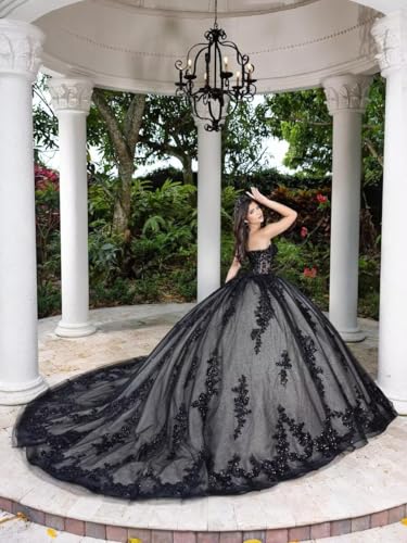 Vintage Tulle Quinceanera Dresses Black Lace Wedding Dresses Strapless Evening Gowns with Train2