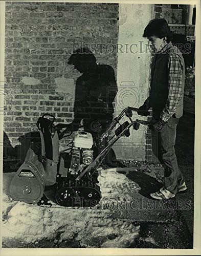 Best Tracked Snowblower