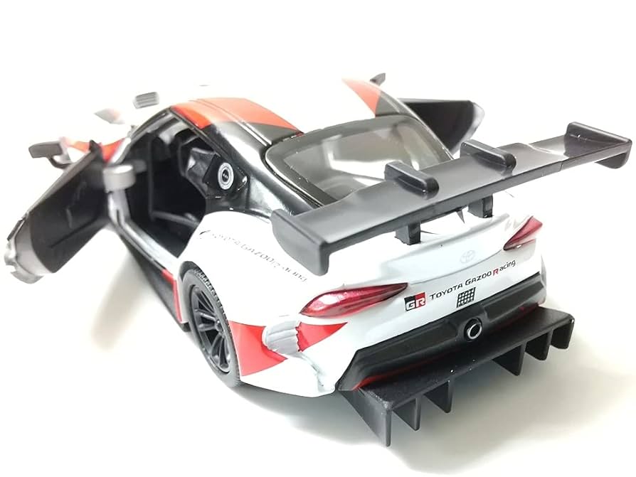 GRスープラ　ダイキャストモデル 京商のモデルカー「トヨタGRスープラ」に待望の43分の1スケール