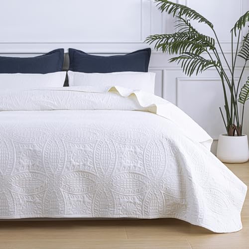 SheRest King Quilt Bedding Set - White Soft Breathable Bed Quilt Modern Style Embossed Bedspreads Lightweight Microfiber Reversible Coverlet for All Seasons-3 Pieces (1 Quilt 2 Pillow Shams)