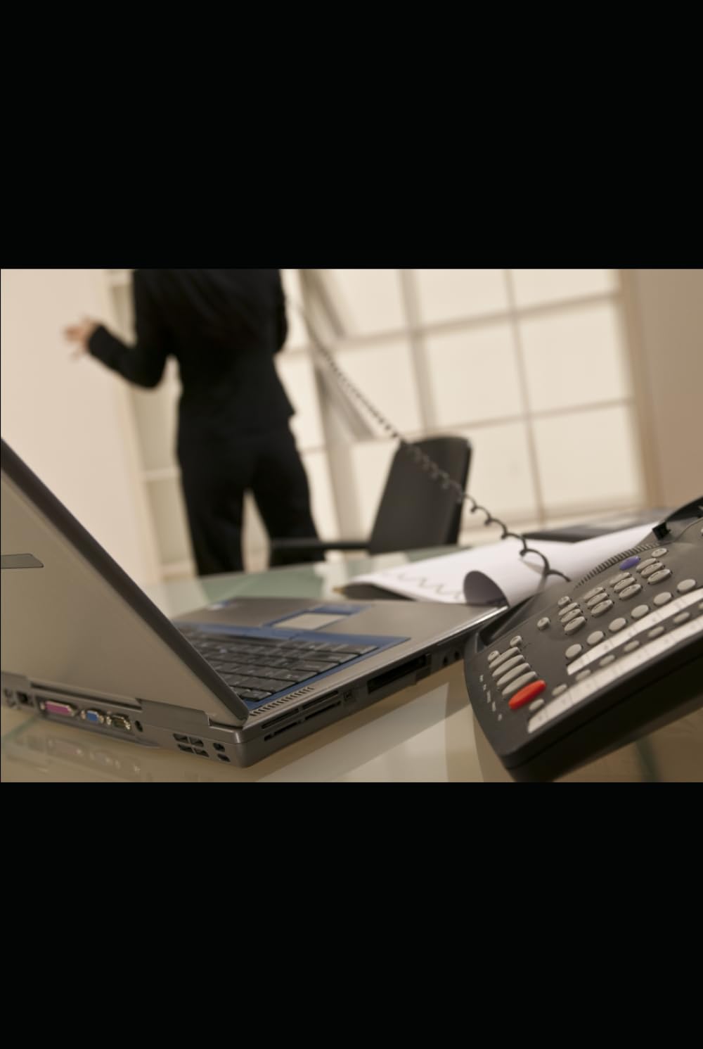 Empreendendo na Era Digital: O Guia Completo para o Sucesso Online: Empreendendo na Era Digital: Estratégias Práticas para Criar, Escalar e Sustentar Negócios Online
