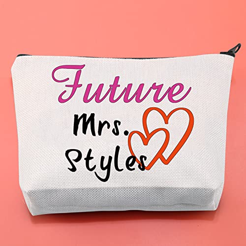 LEVLO Funny Fans Gift Future Mrs Makeup Bag Music Lover Gift for Women Girls (Mrs.) - Image 3