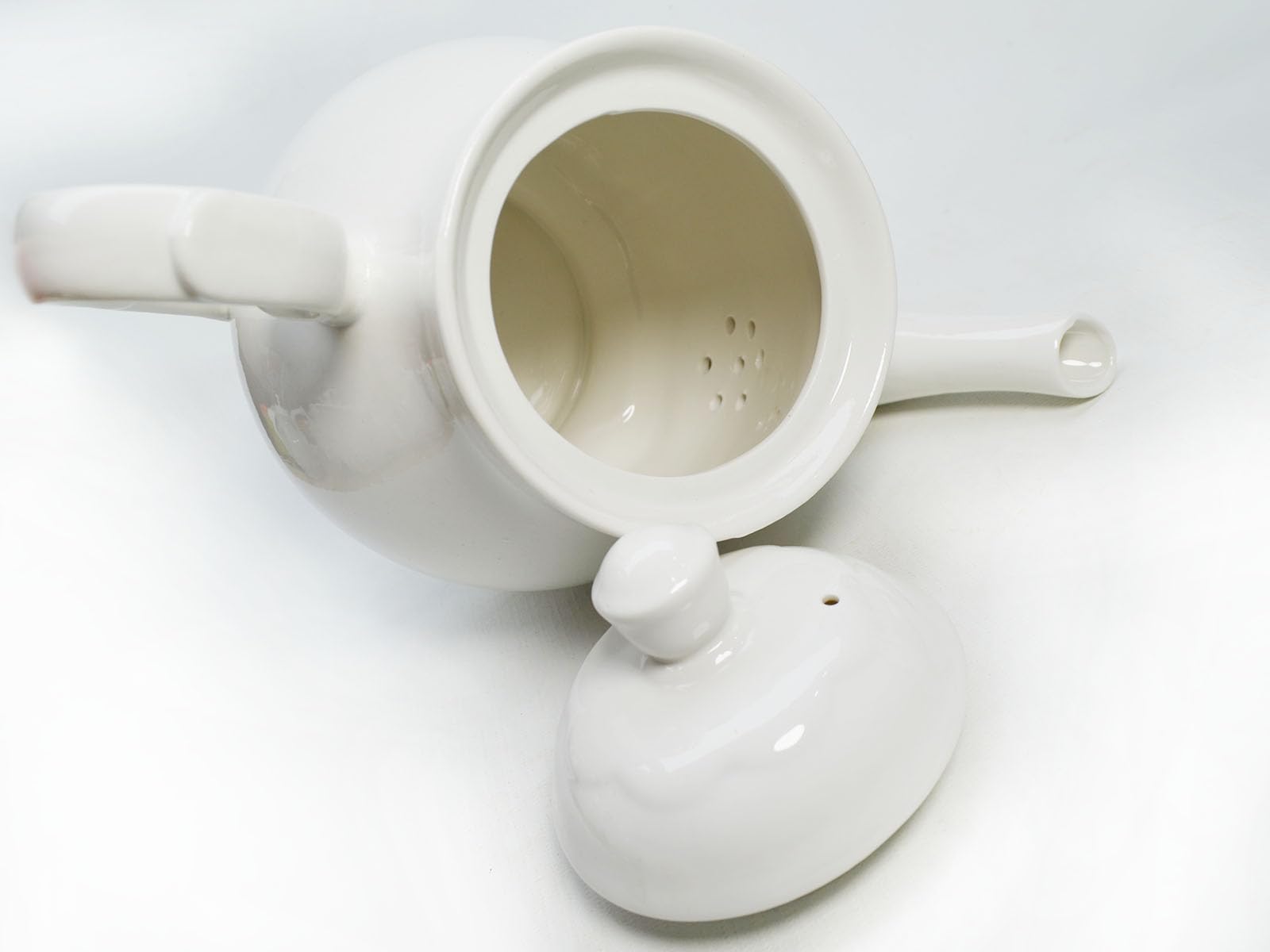 Weiße Porzellan-Teekanne, Lotus-Teekanne für Kaffee, Tee, Wasser, klassische Keramik-Teekanne mit Schwanenhals (1,95 Liter)