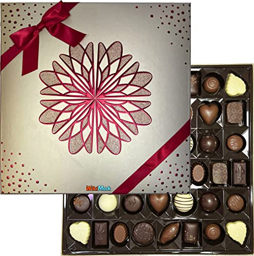 Caja de Bombones de Chocolate Belga. Surtido de Chocolate Negro, Chocolate Con Leche y Blanco. Caja de Bombón de 570 Gr. Fabricados en Bélgica. Bombones para Enamorados ​en Caja Dorada con Lazo Rojo