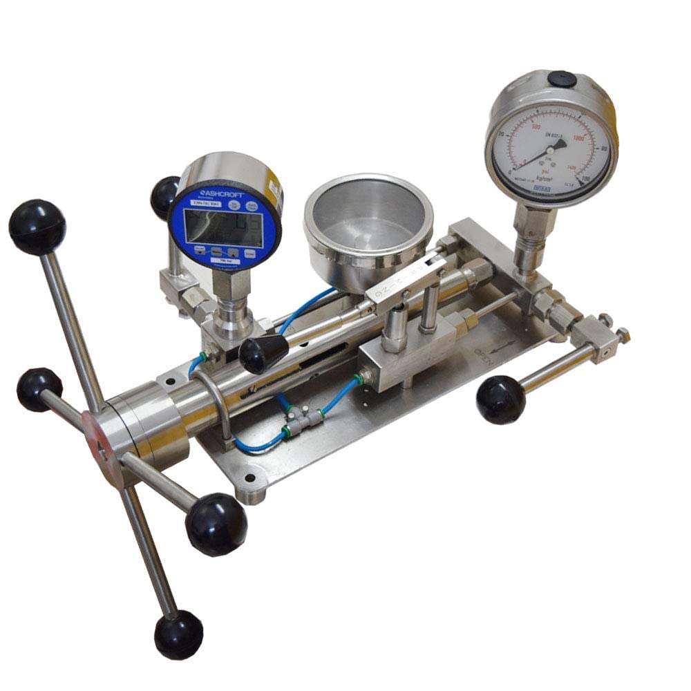 Calibratore di pressione e vuoto da banco (campo di misura: 0-1000 kg/cm²) per laboratori di calibrazione, industria farmaceutica e petrolchimica. Modello: AI-PCAL1