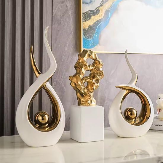 Set di statue decorative in oro di lusso - Eleganti accessori per la casa per interni moderni