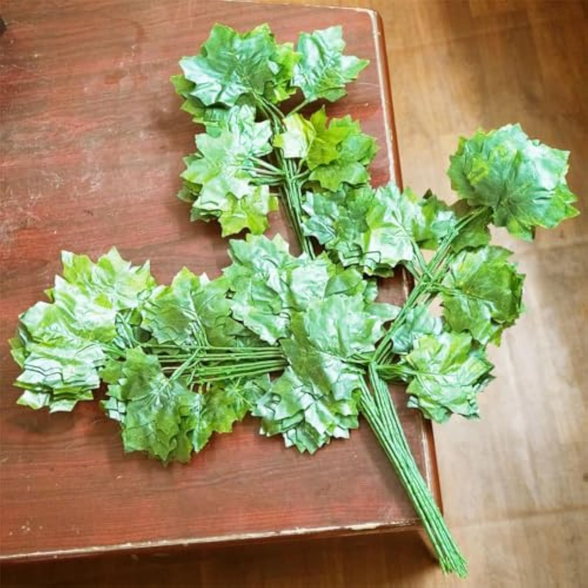 NISKANET Artificial Decorative Maple Leaf Pieces, Pack of 6