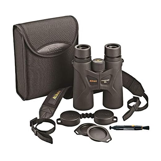 Nikon 10x42 ProStaff 3S Binoculars (Black) Lenspen Cleaning System