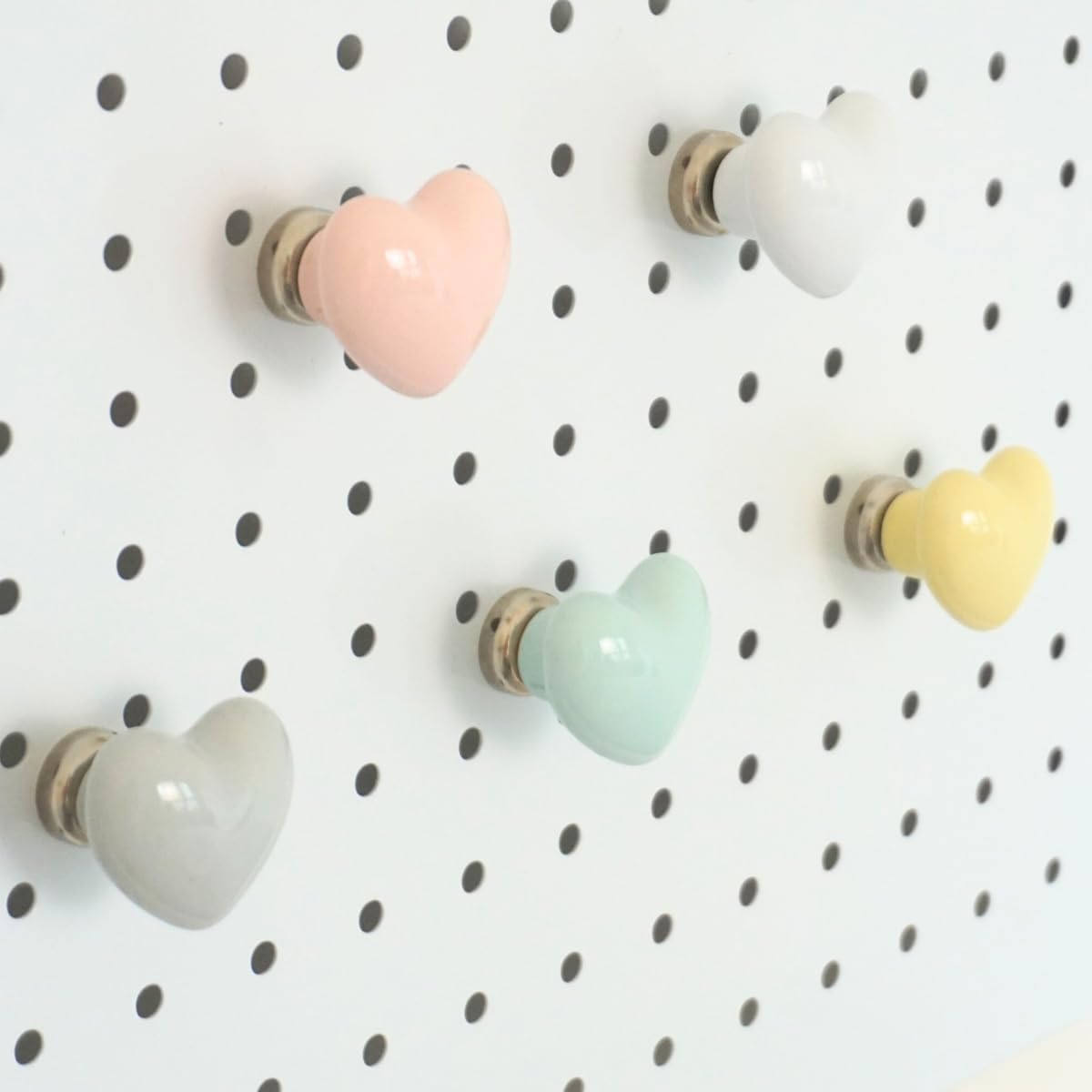 5PCS Colorful Heart Shaped Strong Spherical Fridge Magnetic Hooks Refrigerator Magnets Glossy Whiteboard Magnets for Home Kitchen Locker Office Calendars Magnet Whiteboard Maps Ceramics Fun Decor
