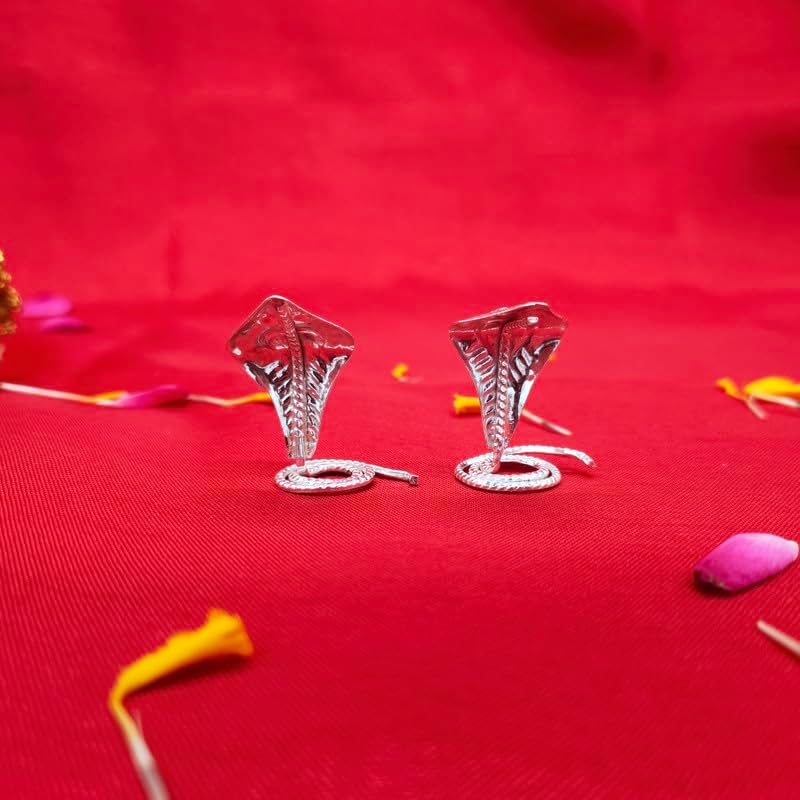 Real Silver Naag Naagin shivratri Shiva Pooja & Meditation Snakes Pair Astrology Remedy (Size: L-2cm * W-2cm * H-2.7cm | Weight : 5 gm Approxe)