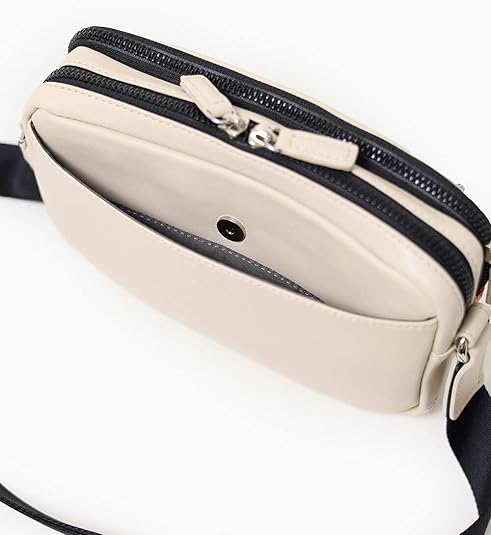 Amazon | [IS/IT] レザーショルダーバッグ (シュルビ) ≪牛革 本