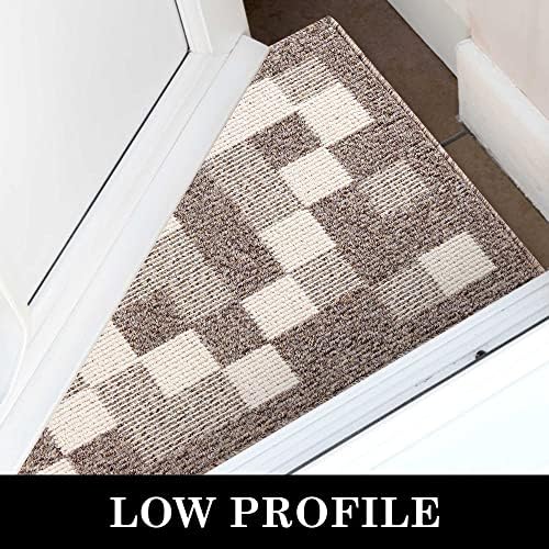 comfoyar Dirt Trapper Door Mats Indoor, Non Slip Machine Washable Entrance Rug, Super Absorbent Low Profile Floor mat for Dog Muddy Paws, Front Door, Entryway, Patio, Hallway (50 x 80cm, Brown)