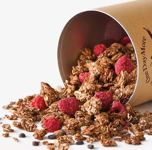 Granola XL-Set, Schoko-Granola mit Himbeeren, Früchte-Granola und dreifach Schokoladig, Reich an Ballaststoffen, Dose, 6 x 450g, 3 x 500g OneDayMore