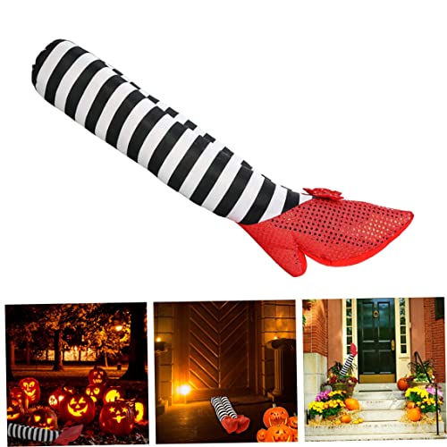 Pies de bruja de Halloween para evitar decoraciones aburridas en el jardín exterior 8