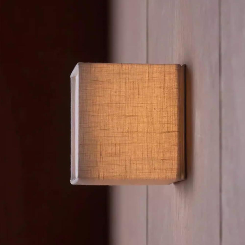 Aplique de pared, aplique de pared cuadrado rústico Lámpara de pared interior de estilo japonés con pantalla de tela, lámpara de pared artística Apliques de pared textiles de lino/blanco Apliques de